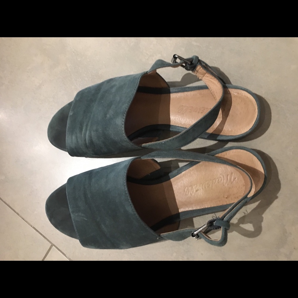Madewell blue suede flats sandals Size 7